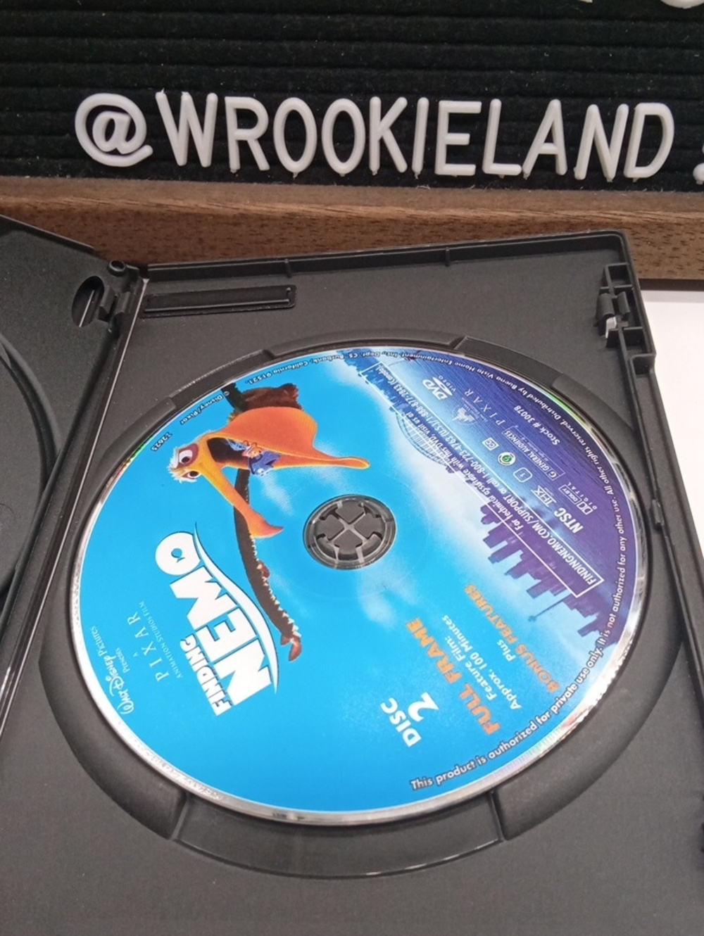 Disney Finding Nemo DVD#H32 - Picture 4 of 5